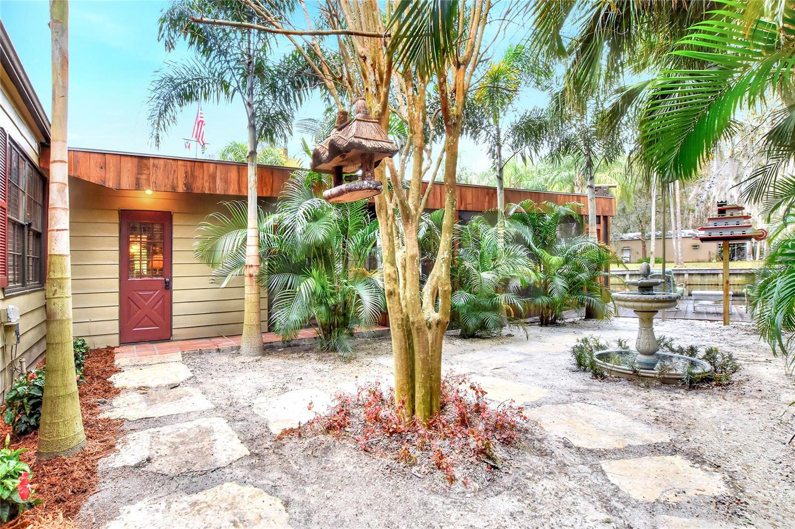 24120 MINK RD, ASTOR, FL, 32102