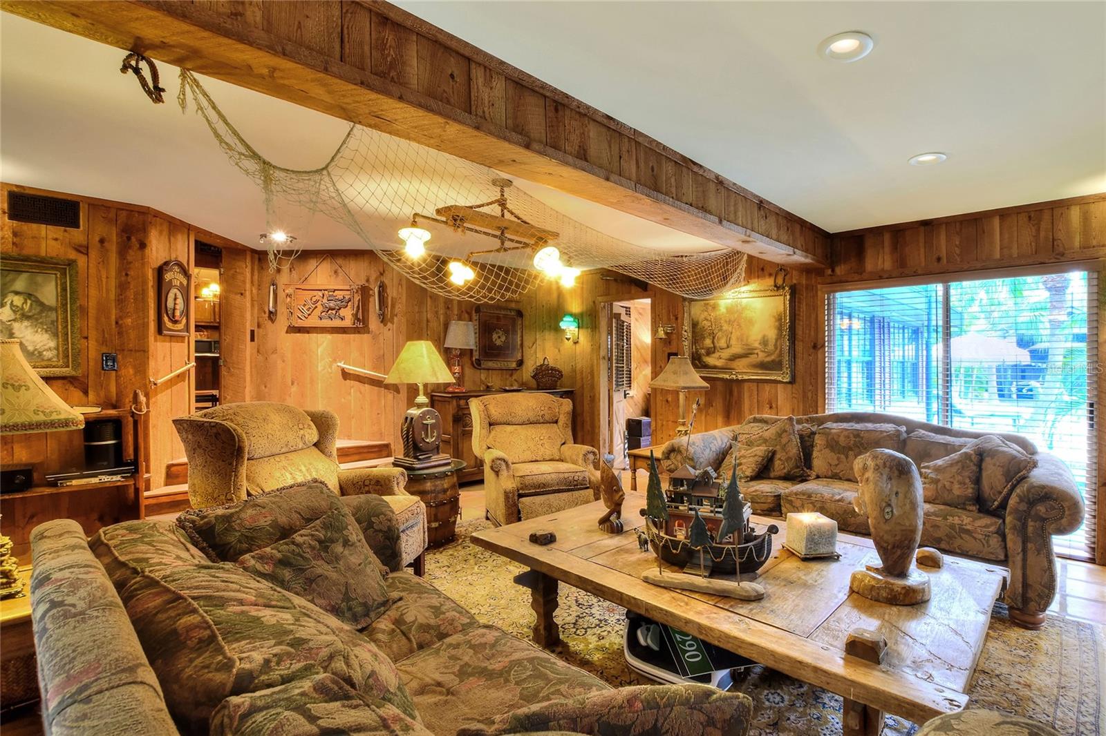 24120 MINK RD, ASTOR, FL, 32102