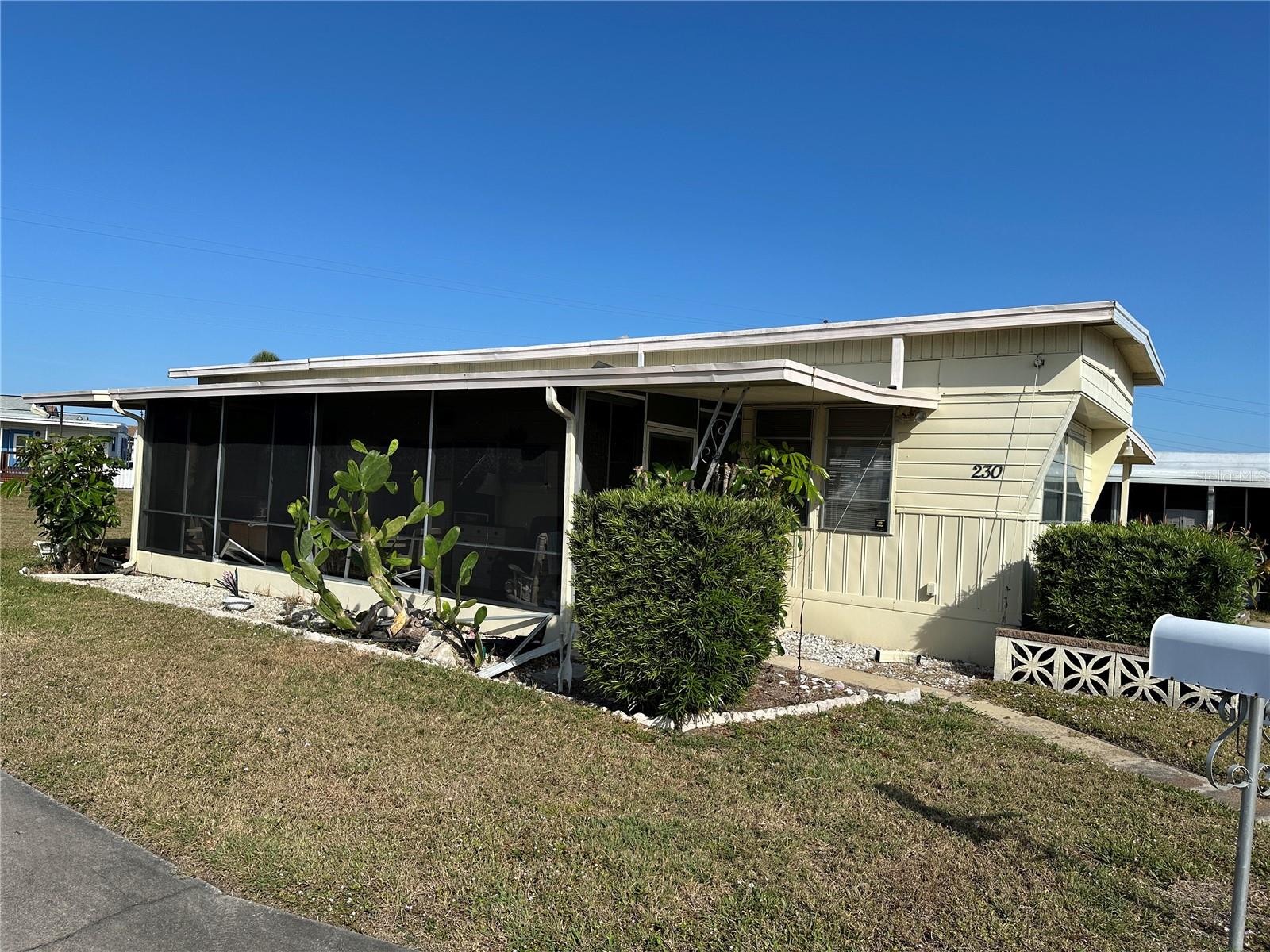 N6136046 Property Photo