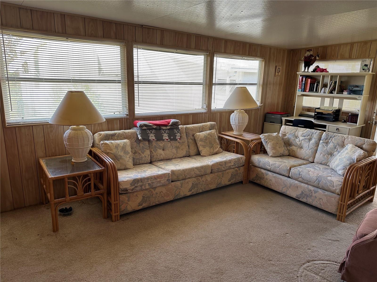 N6136046 Property Photo