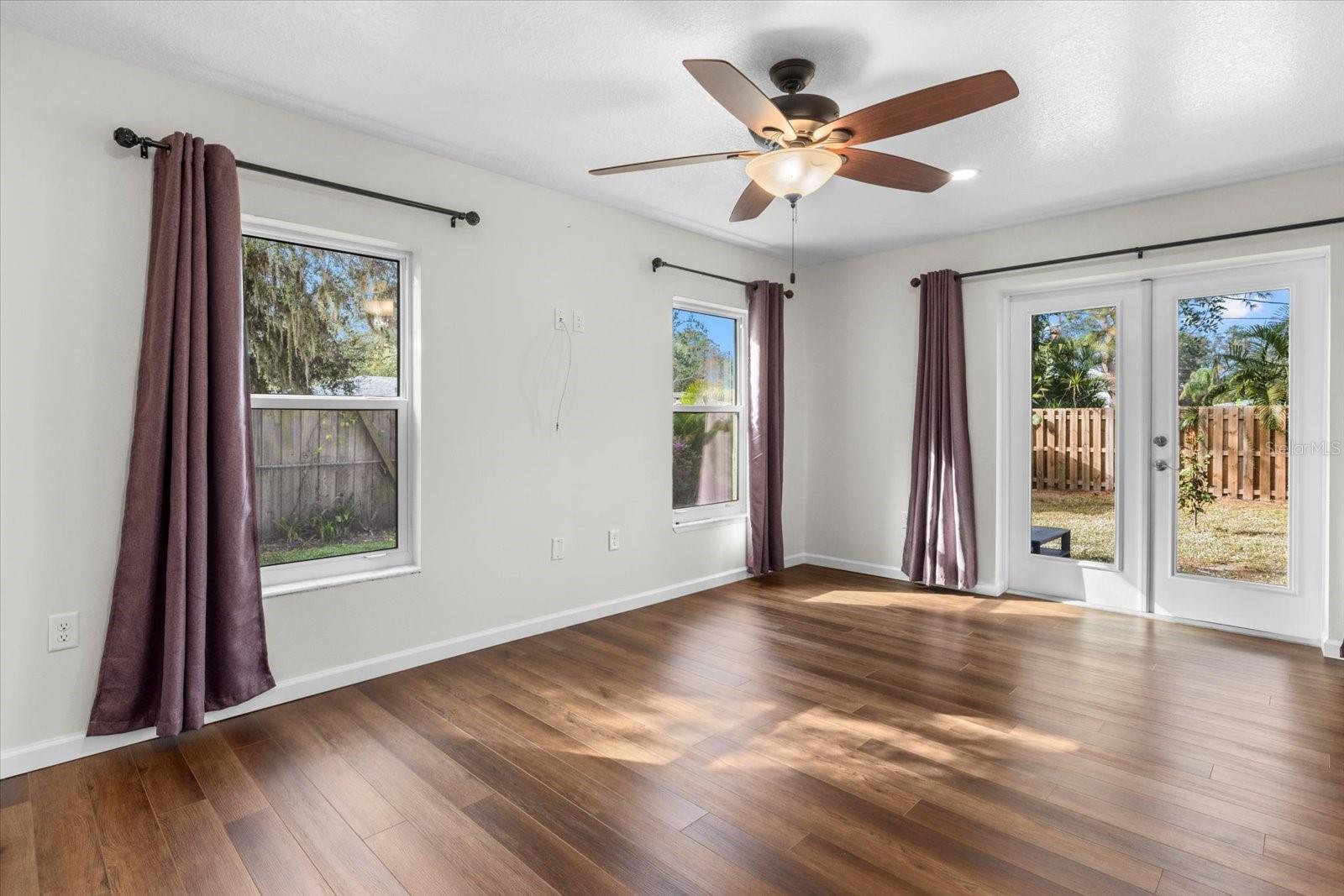 2538 FLOYD ST, SARASOTA, FL, 34239