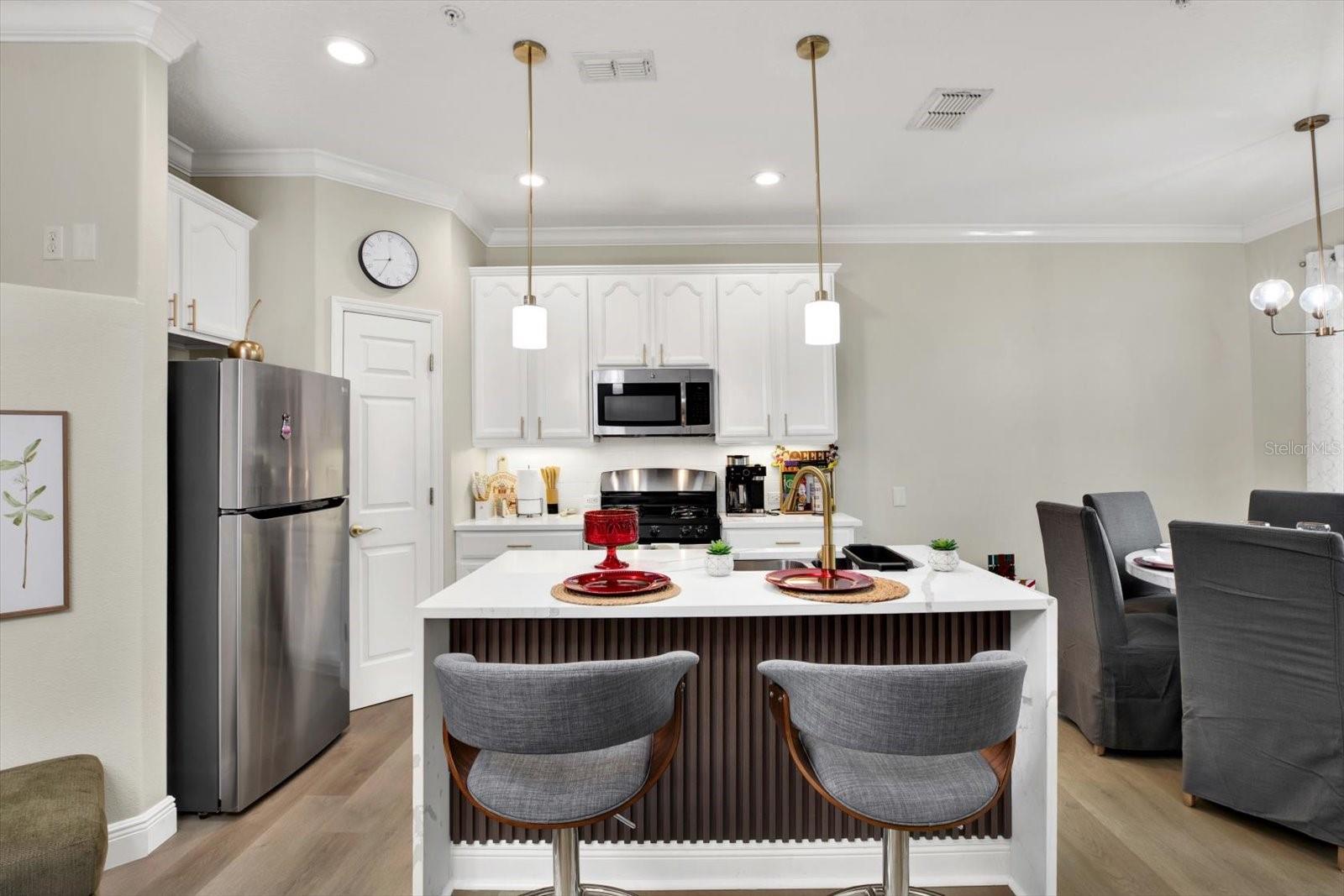 892 ASSEMBLY CT, REUNION, FL, 34747