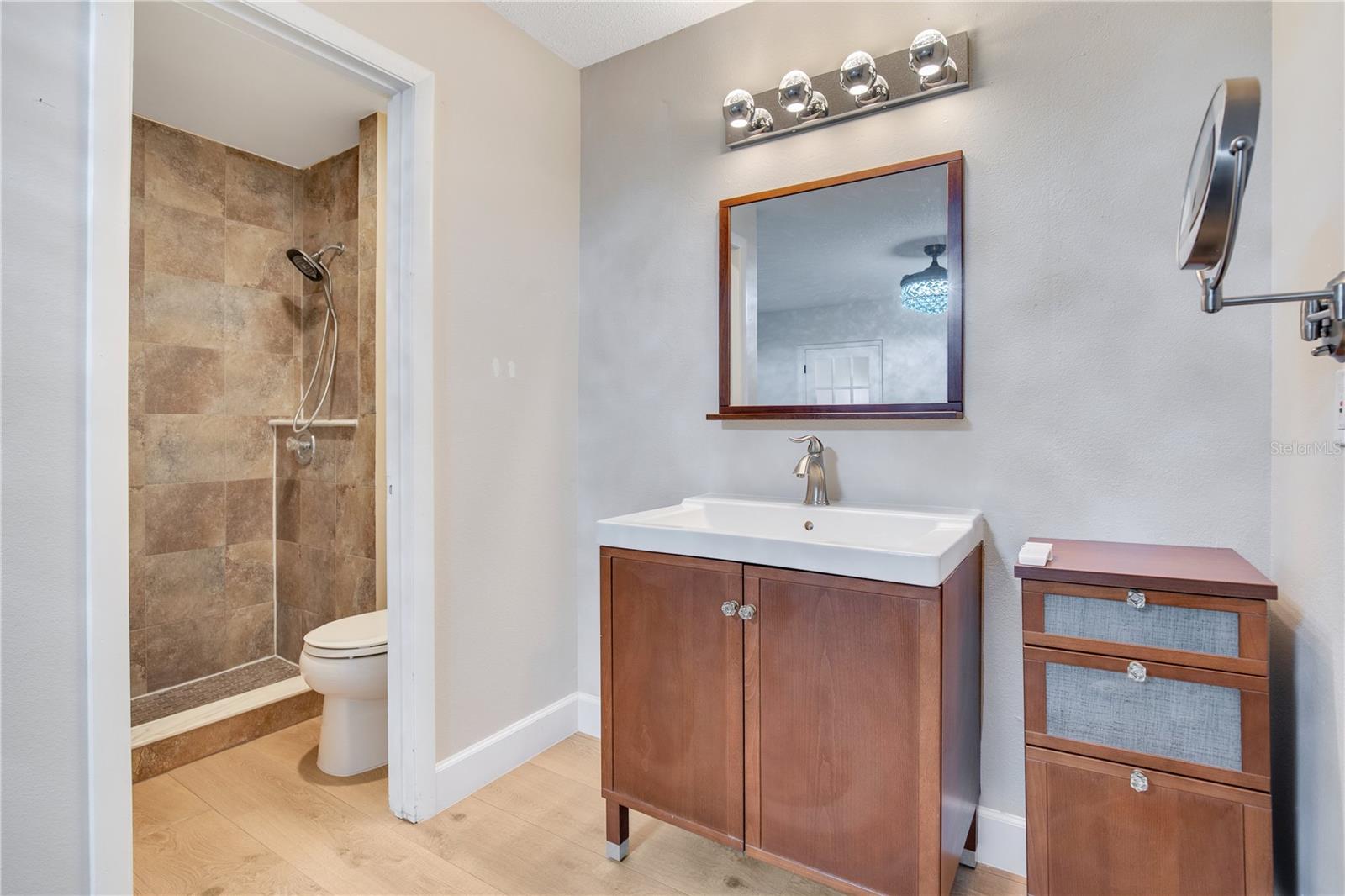 611 HUNTLY LN, WINTER SPRINGS, FL, 32708