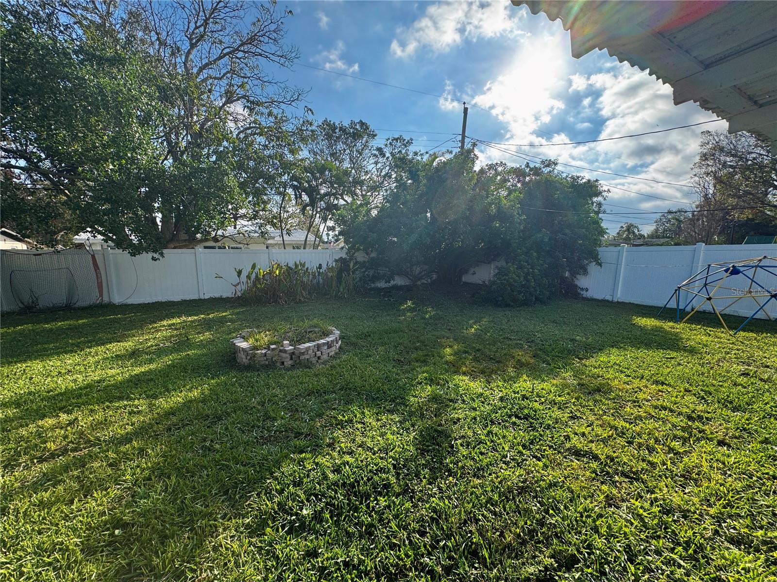 4561 SHORE ACRES BLVD NE, ST PETERSBURG, FL, 33703