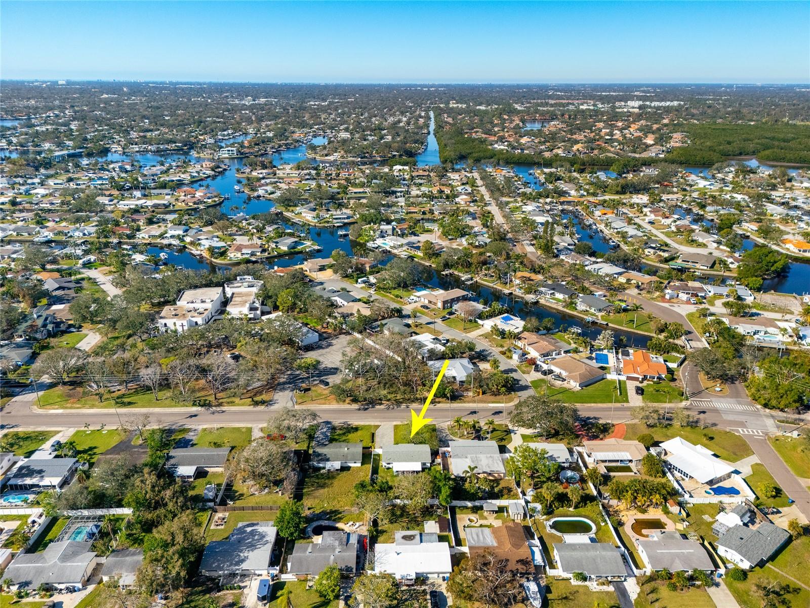 4561 SHORE ACRES BLVD NE, ST PETERSBURG, FL, 33703