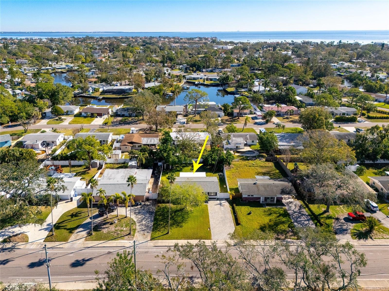 4561 SHORE ACRES BLVD NE, ST PETERSBURG, FL, 33703