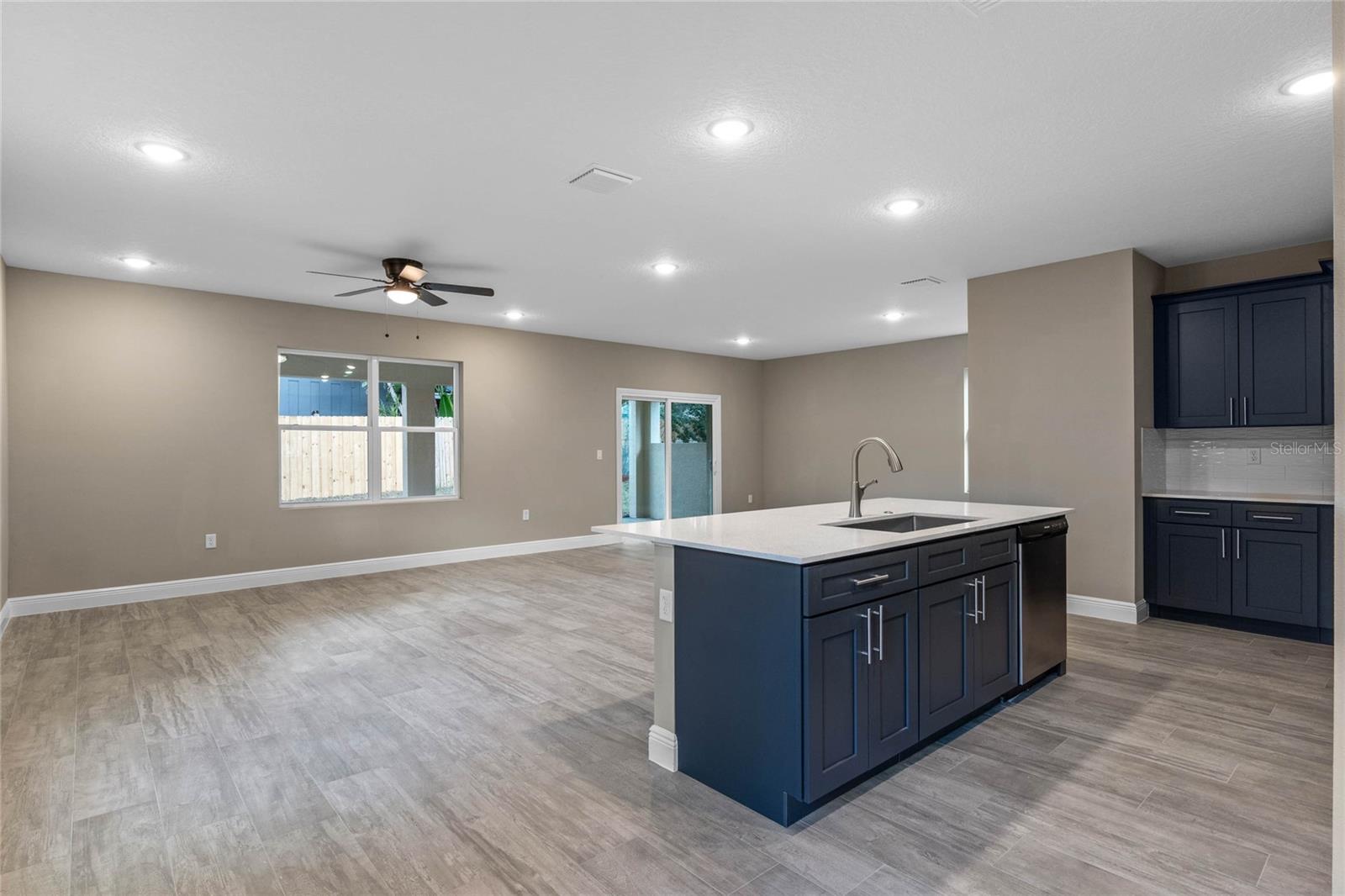 510 PALM AVE, EUSTIS, FL, 32726