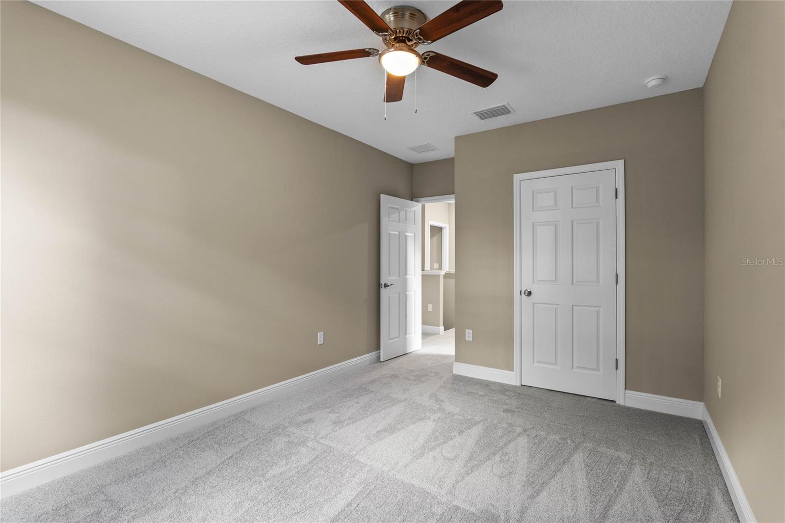 510 PALM AVE, EUSTIS, FL, 32726