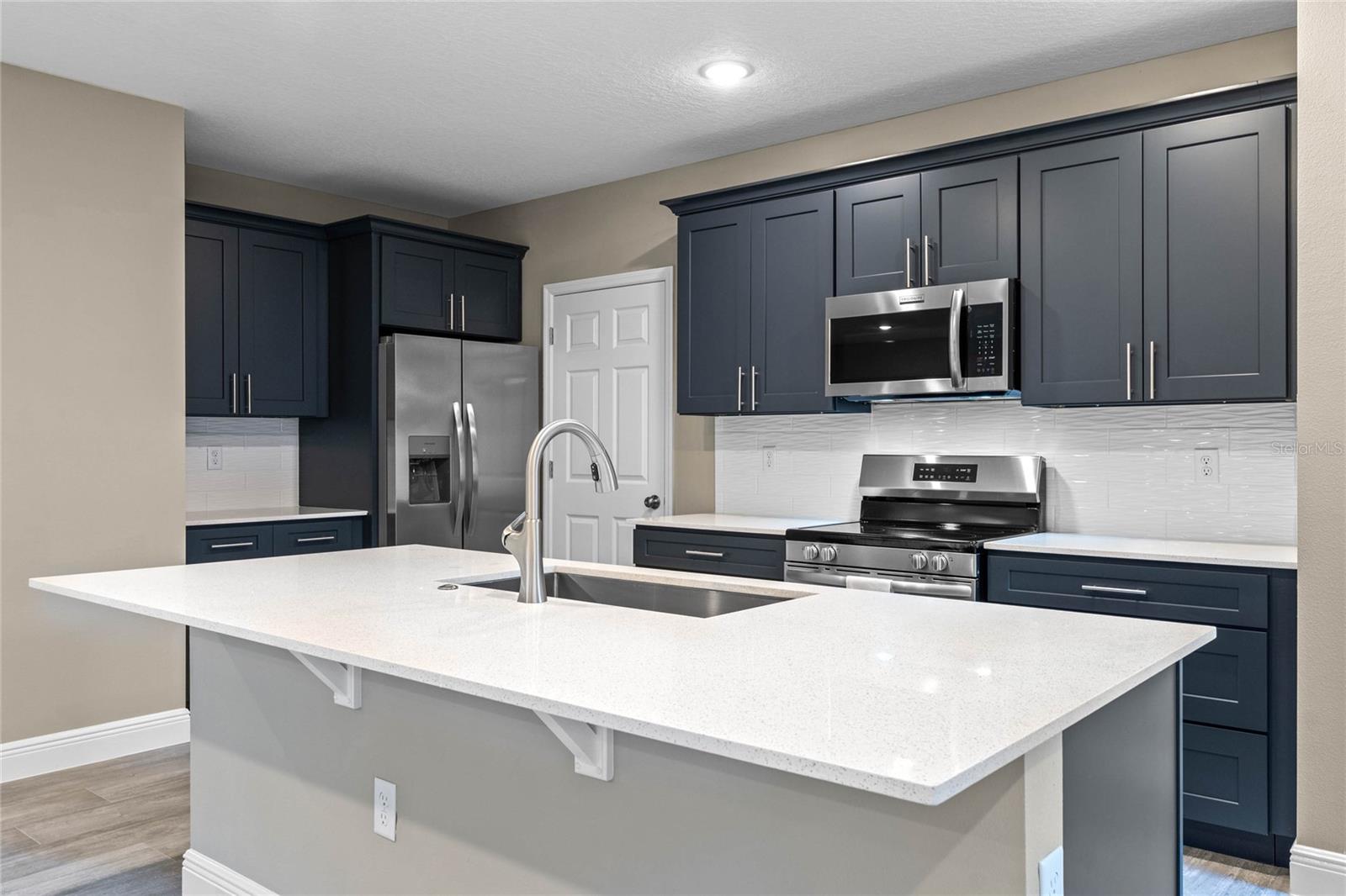 510 PALM AVE, EUSTIS, FL, 32726