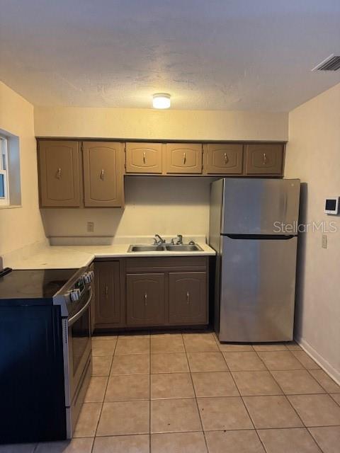 110 E KENDALL BLVD, AVON PARK, FL, 33825
