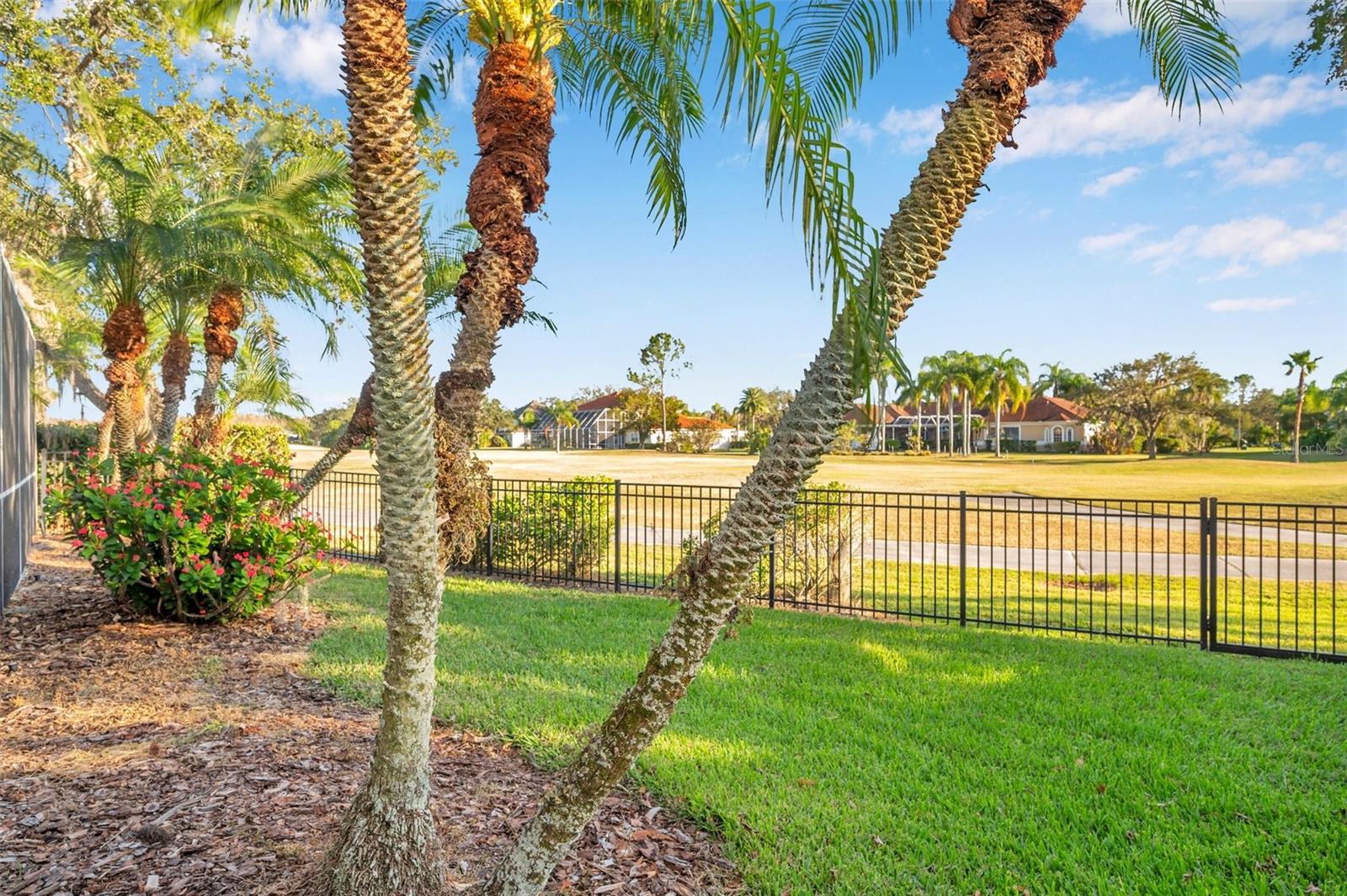 18817 AVENUE BIARRITZ, LUTZ, FL, 33558