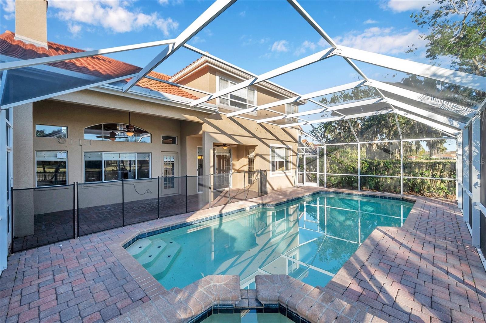 18817 AVENUE BIARRITZ, LUTZ, FL, 33558