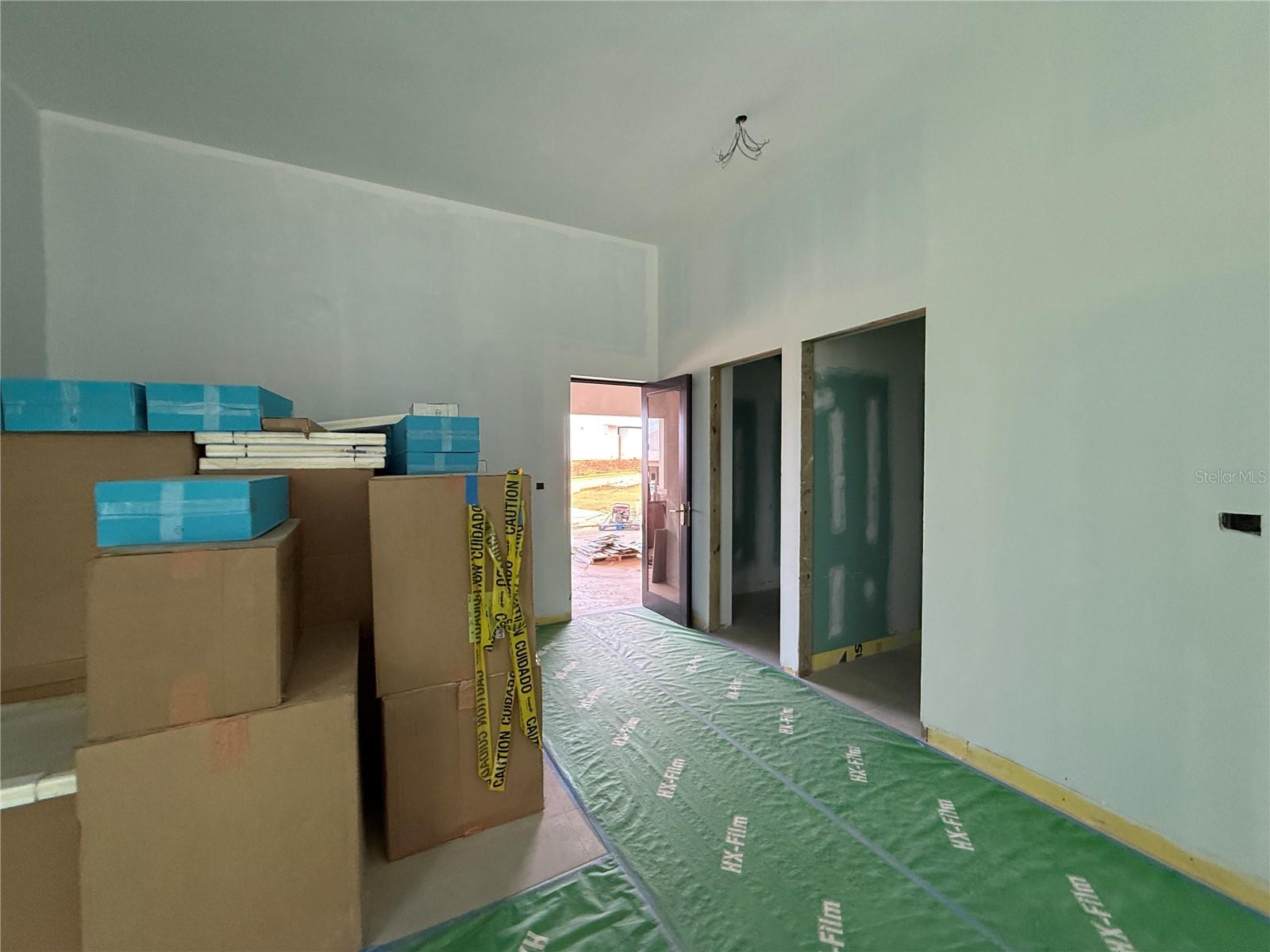 PR9110727 Property Photo