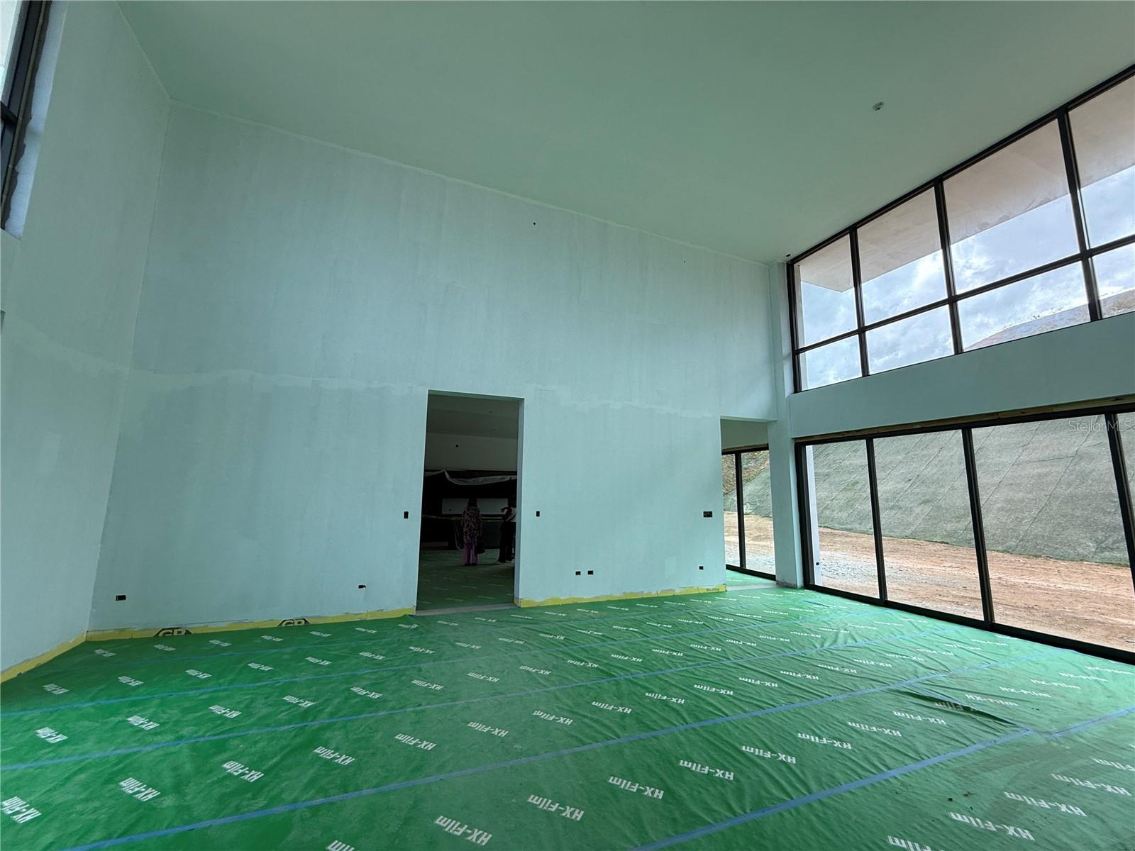 PR9110727 Property Photo