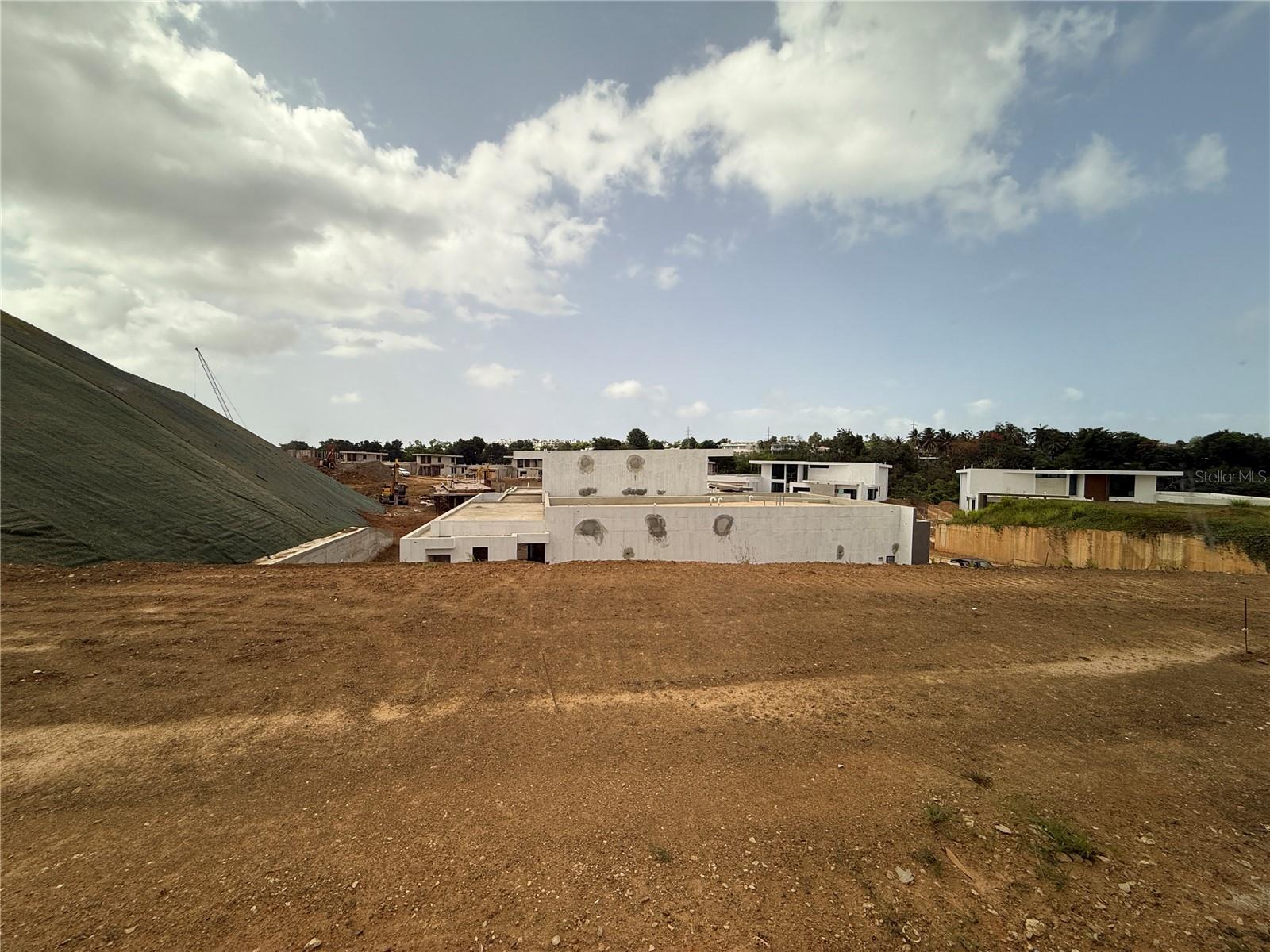 PR9110727 Property Photo