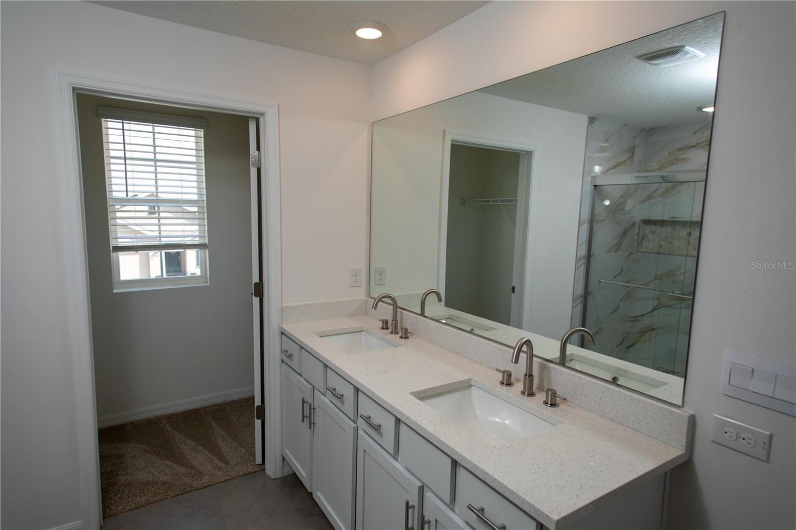 16769 PARKER RIVER ST, WIMAUMA, FL, 33598