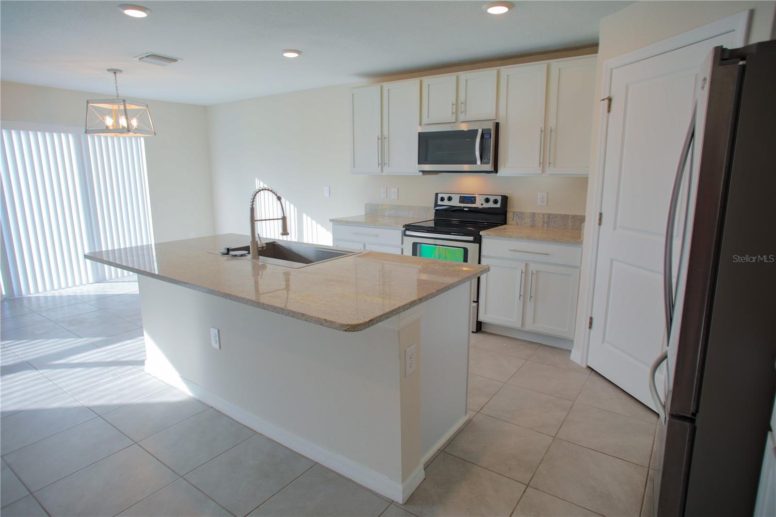 16769 PARKER RIVER ST, WIMAUMA, FL, 33598