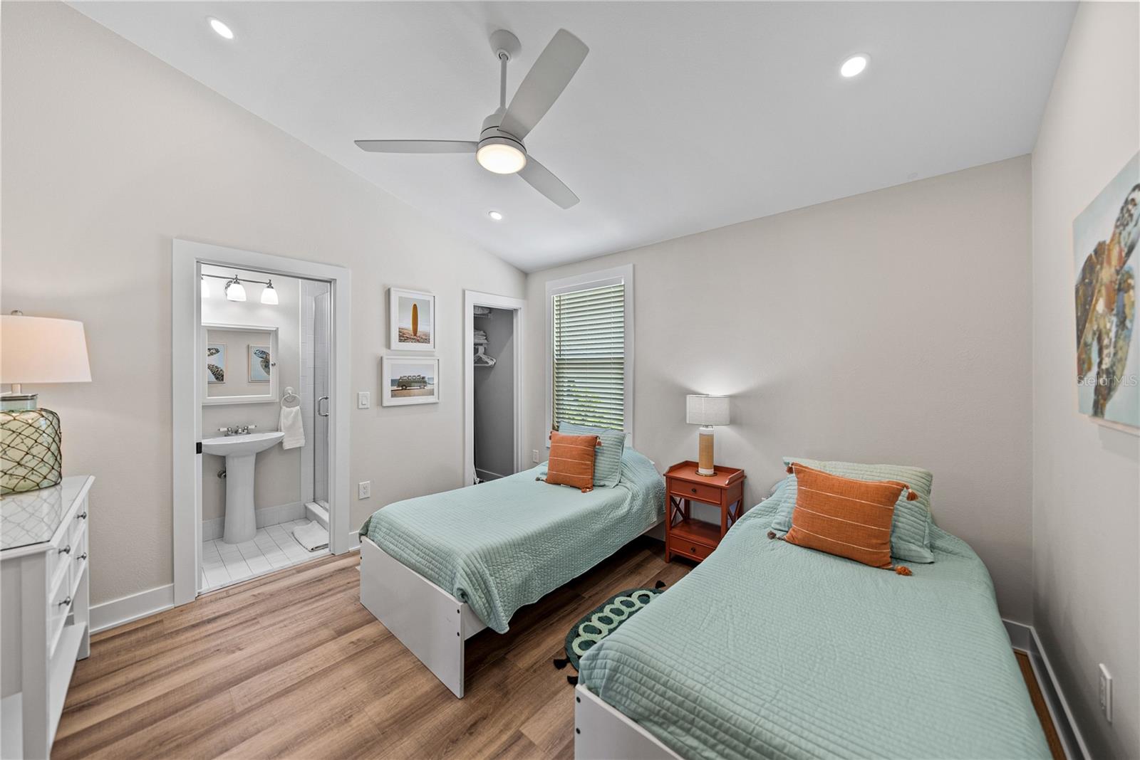 380 GULF BLVD #1, BOCA GRANDE, FL, 33921