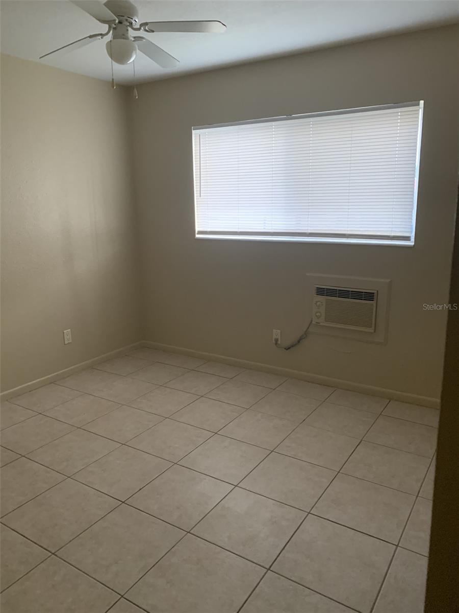 3101 BEE RIDGE RD #215, SARASOTA, FL, 34239