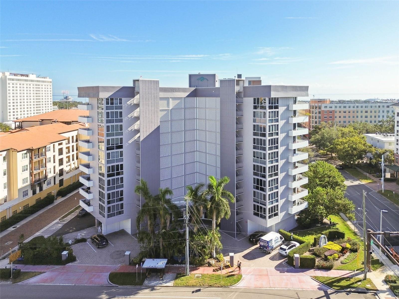 470 3RD ST S #405, ST PETERSBURG, FL, 33701