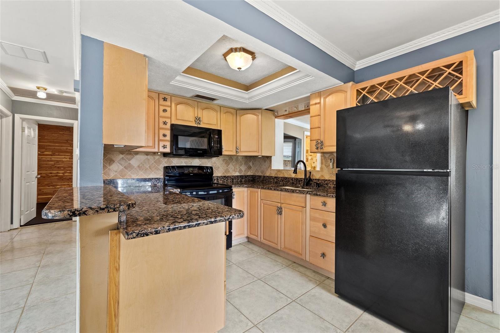 619 GARLAND ST N, ST PETERSBURG, FL, 33703