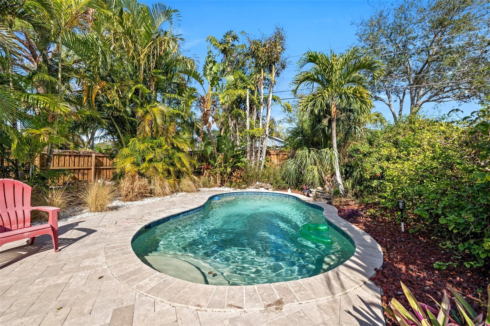 619 GARLAND ST N, ST PETERSBURG, FL, 33703