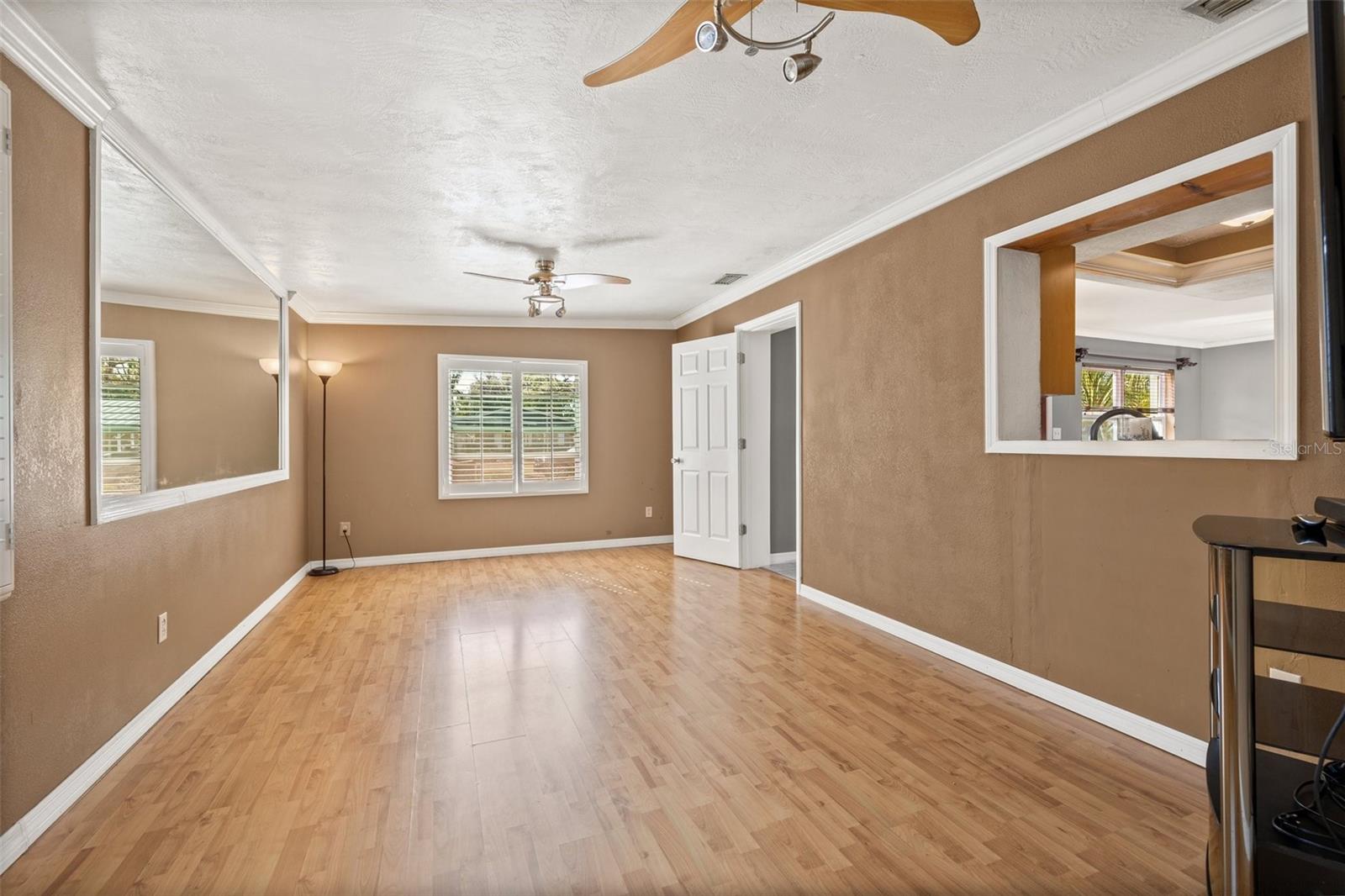 619 GARLAND ST N, ST PETERSBURG, FL, 33703