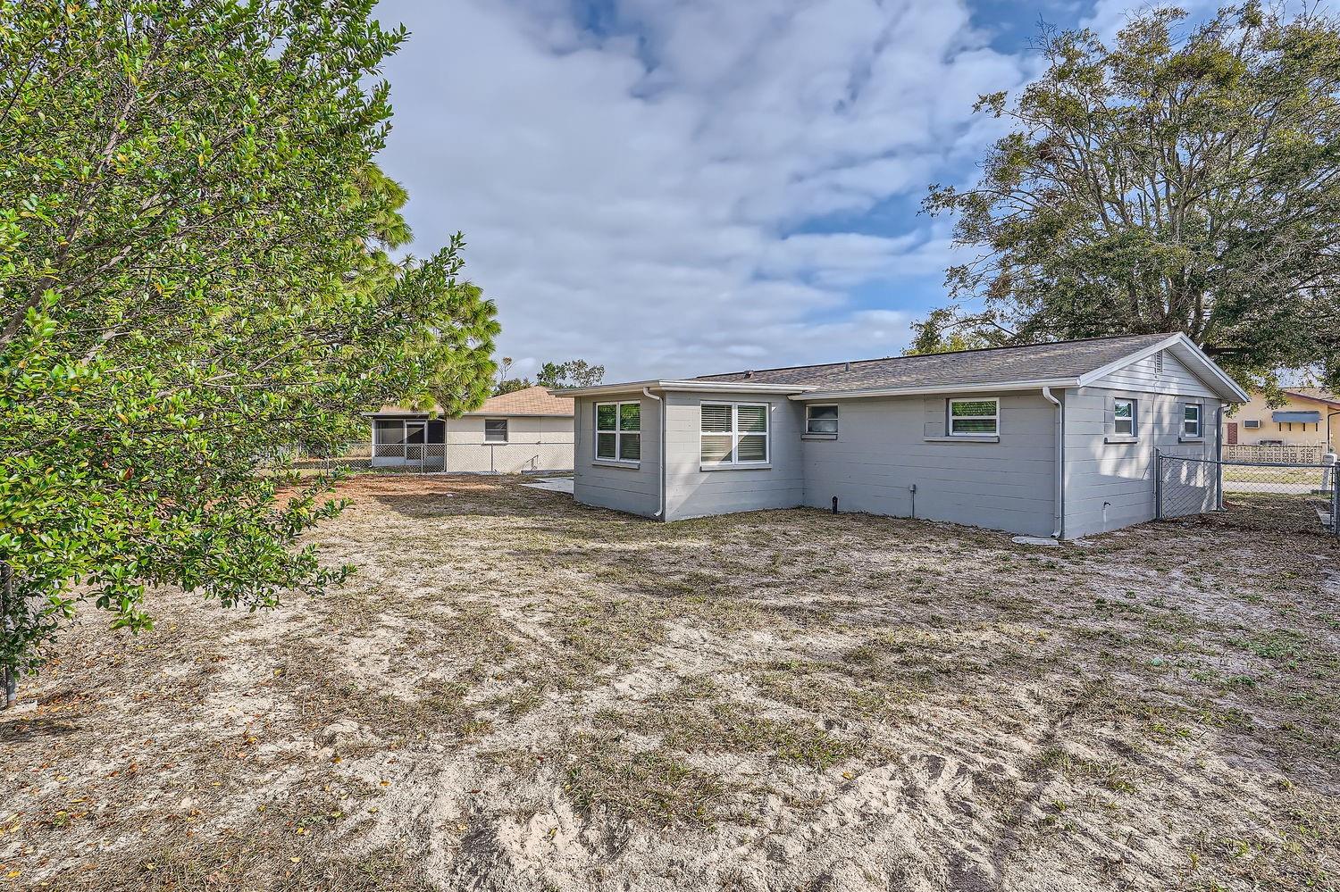 11615 MEADOW DR, PORT RICHEY, FL, 34668