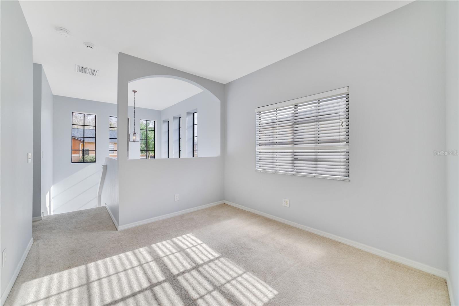 1037 BLACKWATER DR, WESLEY CHAPEL, FL, 33543
