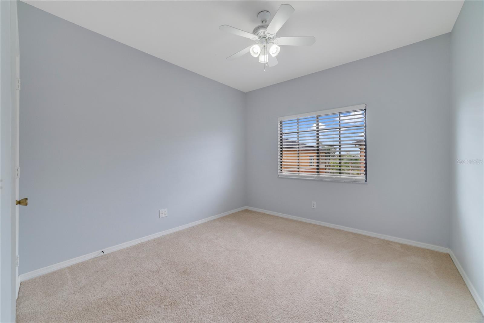 1037 BLACKWATER DR, WESLEY CHAPEL, FL, 33543