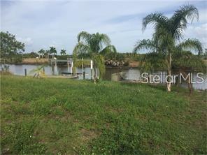 8182 CLYDE CIR, PORT CHARLOTTE, FL, 33981