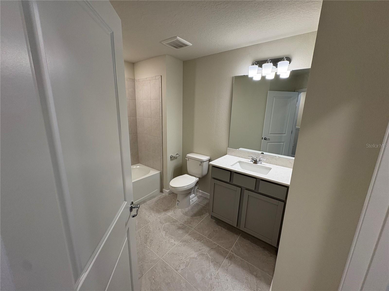 2586 WINSOME WAY, DAVENPORT, FL, 33896