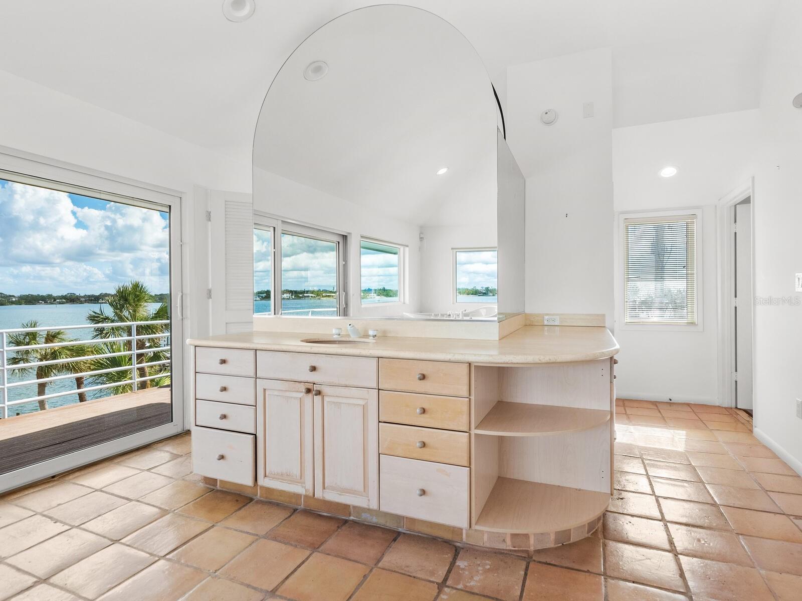 1608 CASEY KEY RD, NOKOMIS, FL, 34275