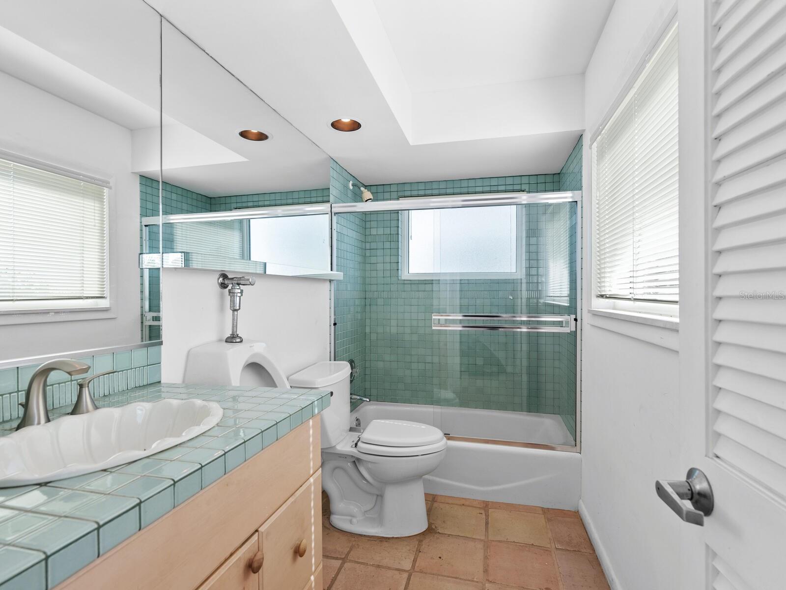 1608 CASEY KEY RD, NOKOMIS, FL, 34275