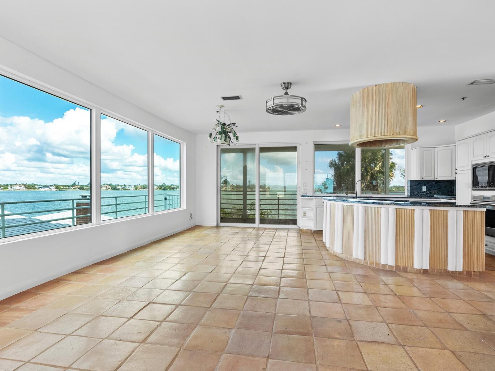 1608 CASEY KEY RD, NOKOMIS, FL, 34275