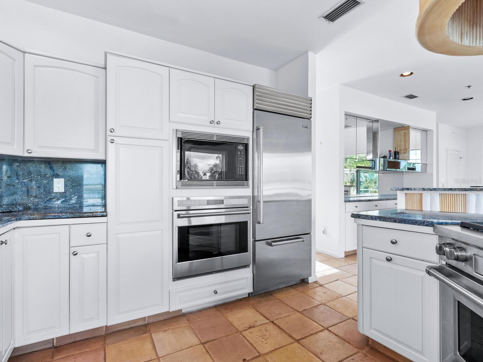 1608 CASEY KEY RD, NOKOMIS, FL, 34275