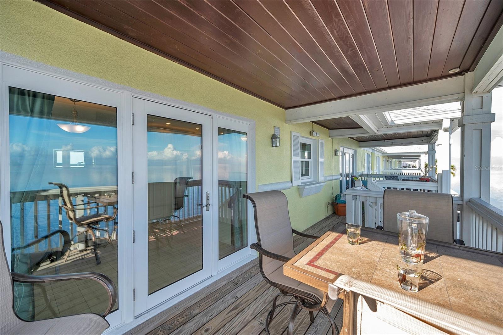 5240 COQUINA KEY DR SE #D, ST PETERSBURG, FL, 33705