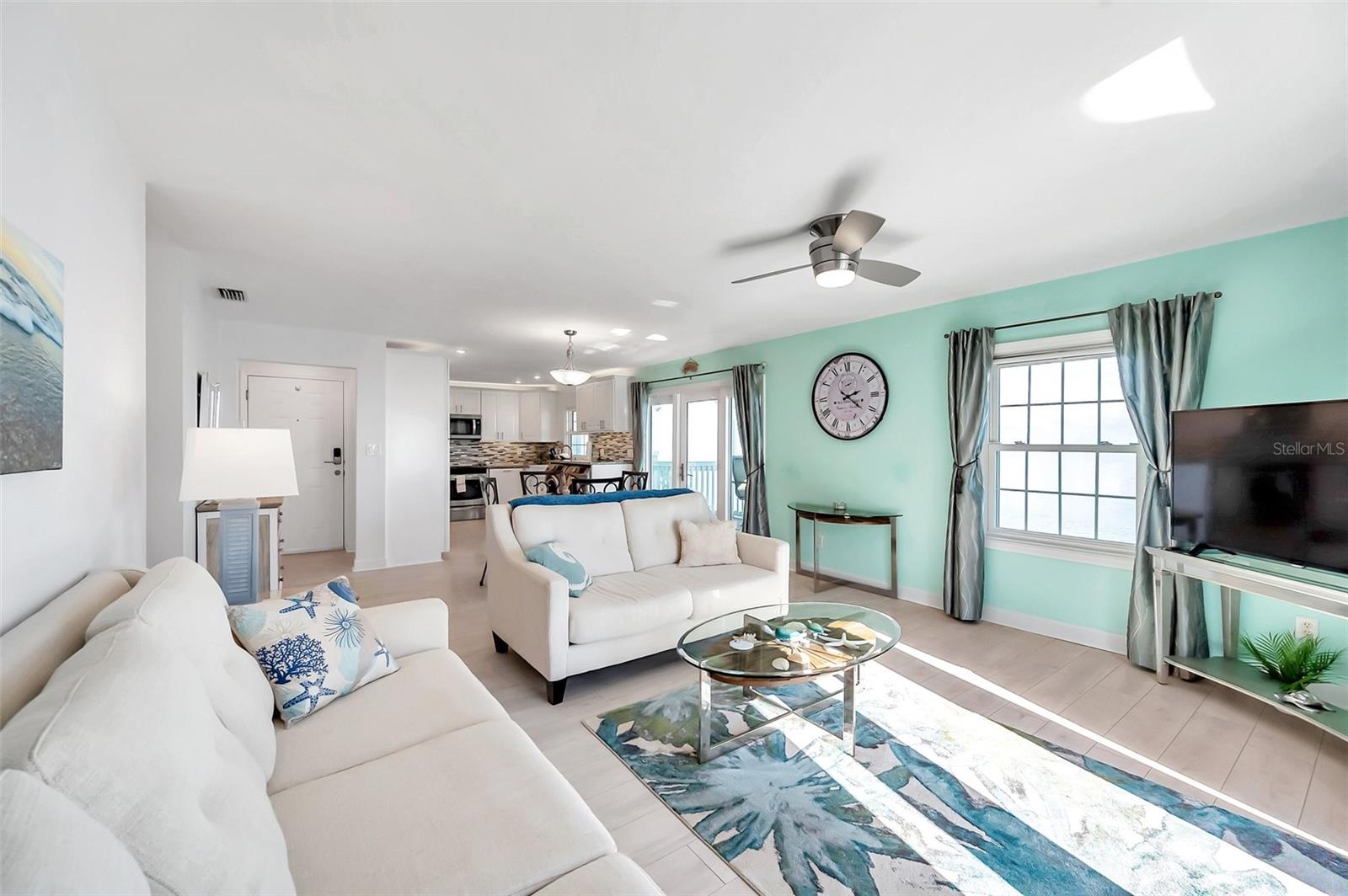 5240 COQUINA KEY DR SE #D, ST PETERSBURG, FL, 33705