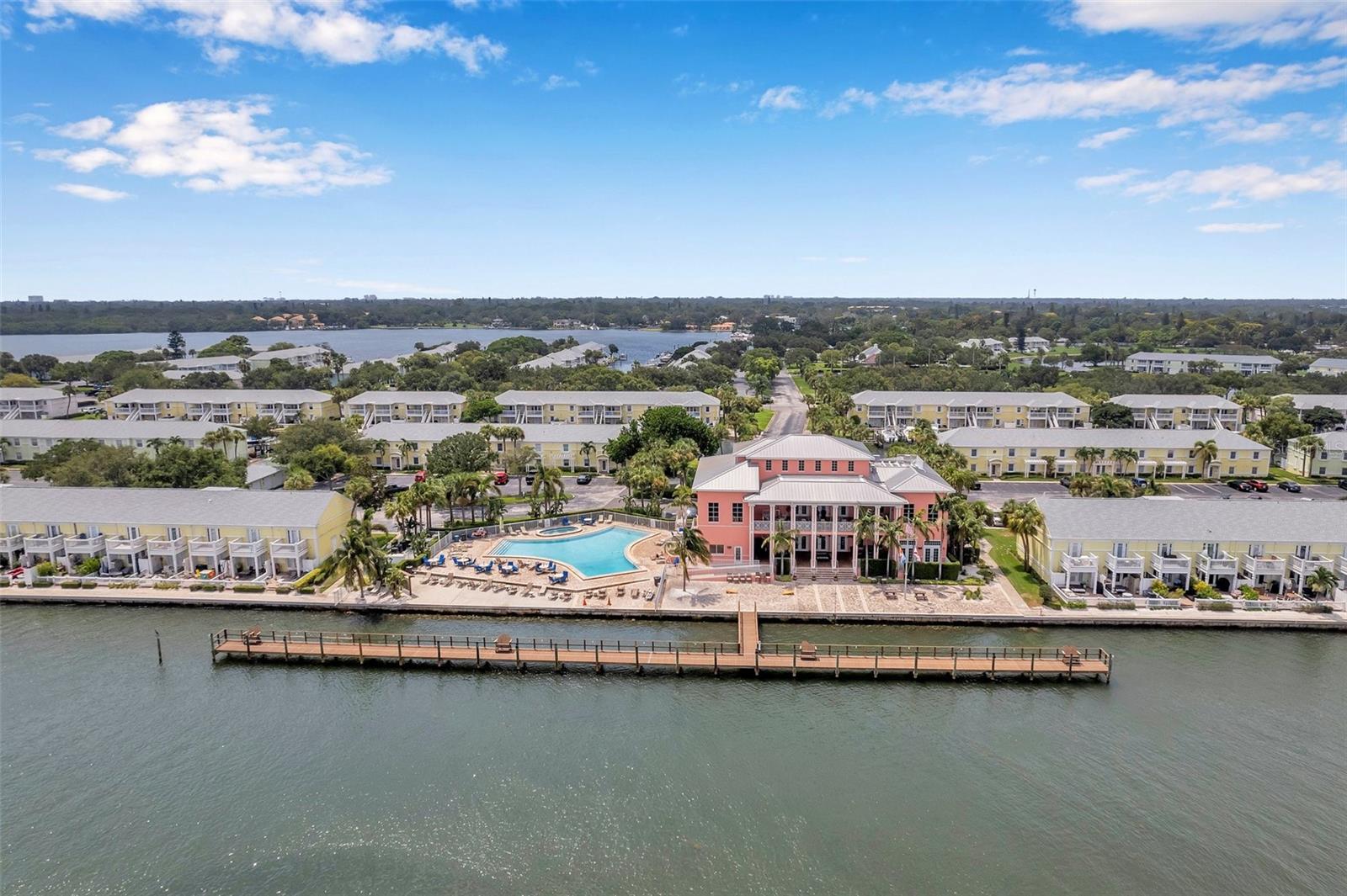 5240 COQUINA KEY DR SE #D, ST PETERSBURG, FL, 33705
