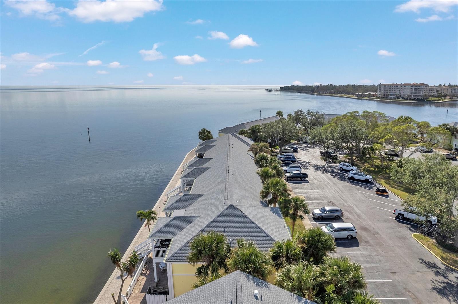5240 COQUINA KEY DR SE #D, ST PETERSBURG, FL, 33705