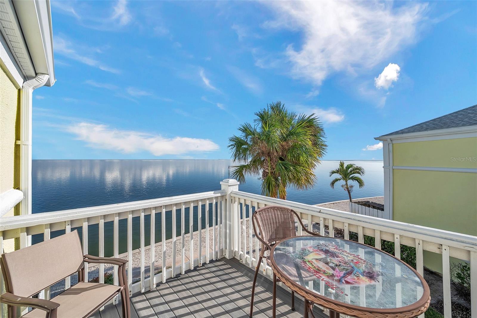 5240 COQUINA KEY DR SE #D, ST PETERSBURG, FL, 33705