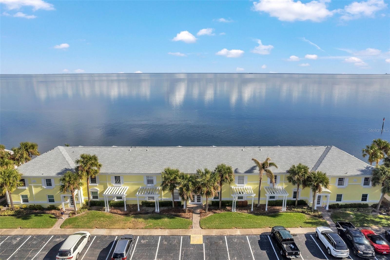 5240 COQUINA KEY DR SE #D, ST PETERSBURG, FL, 33705