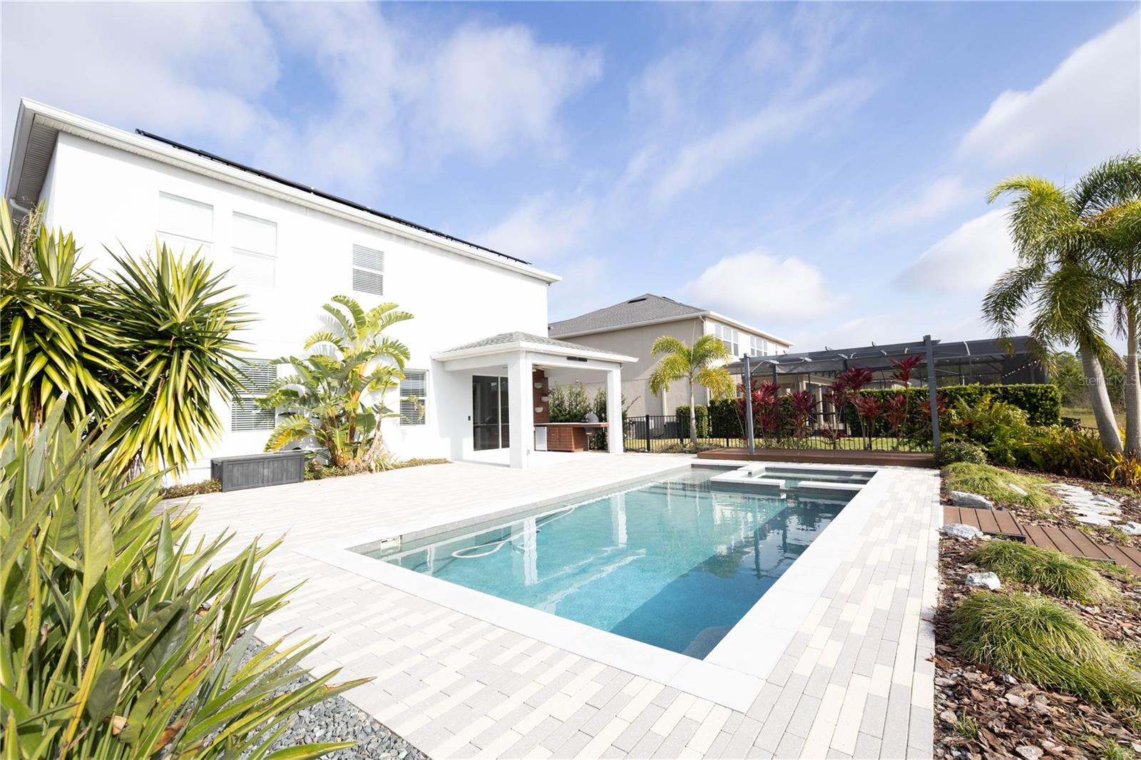 10330 LOVEGRASS LN, ORLANDO, FL, 32832