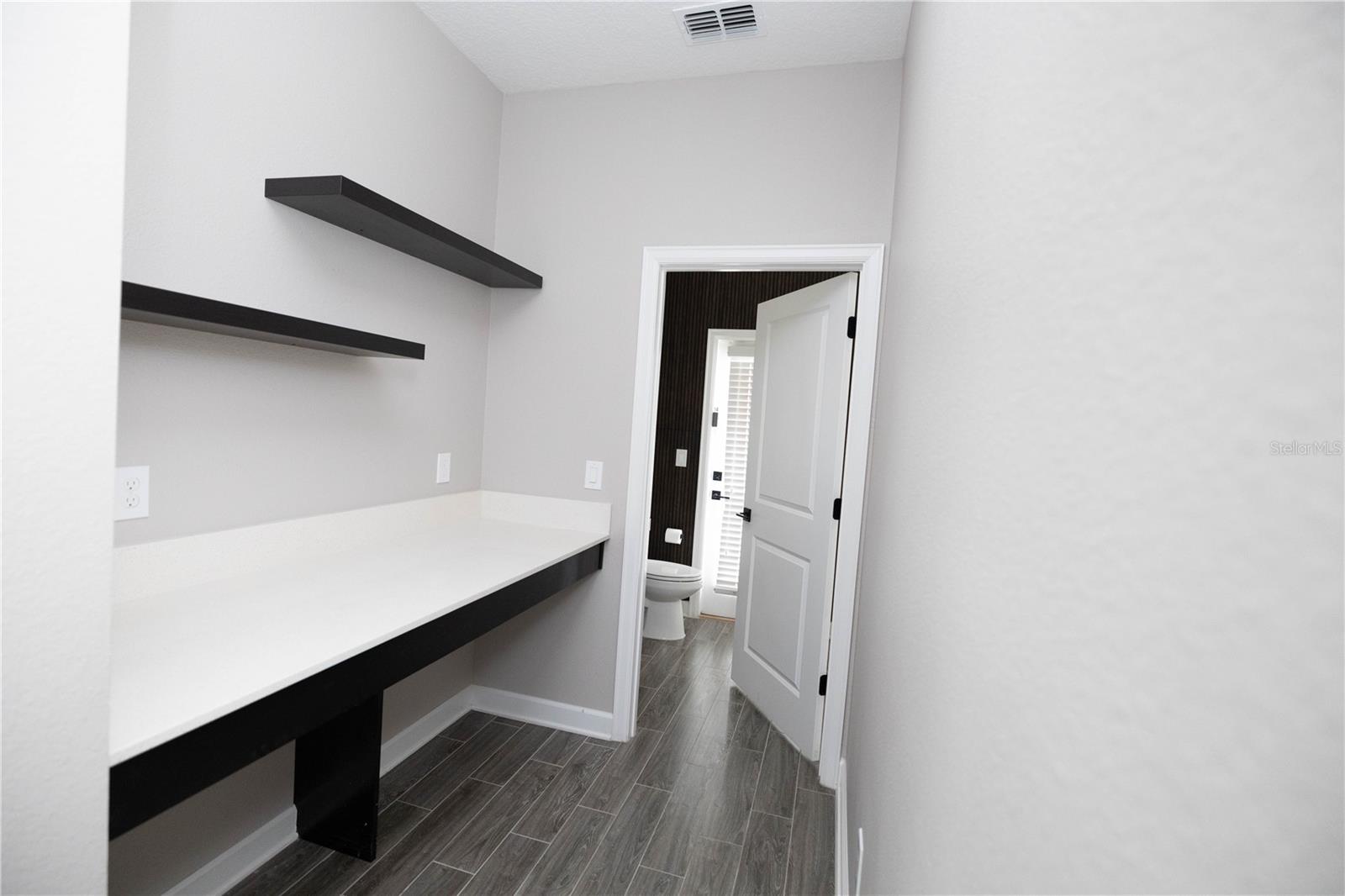 10330 LOVEGRASS LN, ORLANDO, FL, 32832