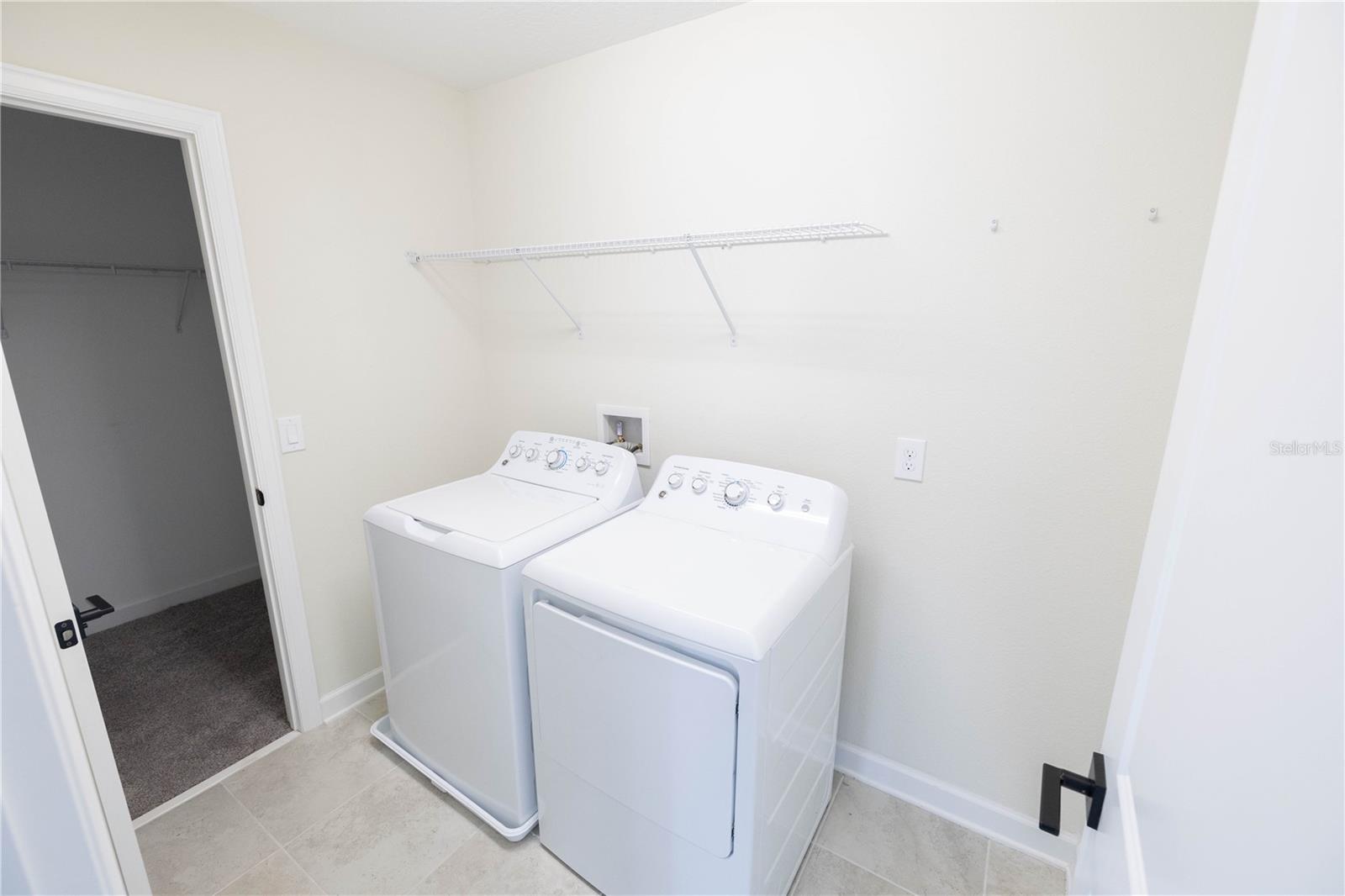 10330 LOVEGRASS LN, ORLANDO, FL, 32832