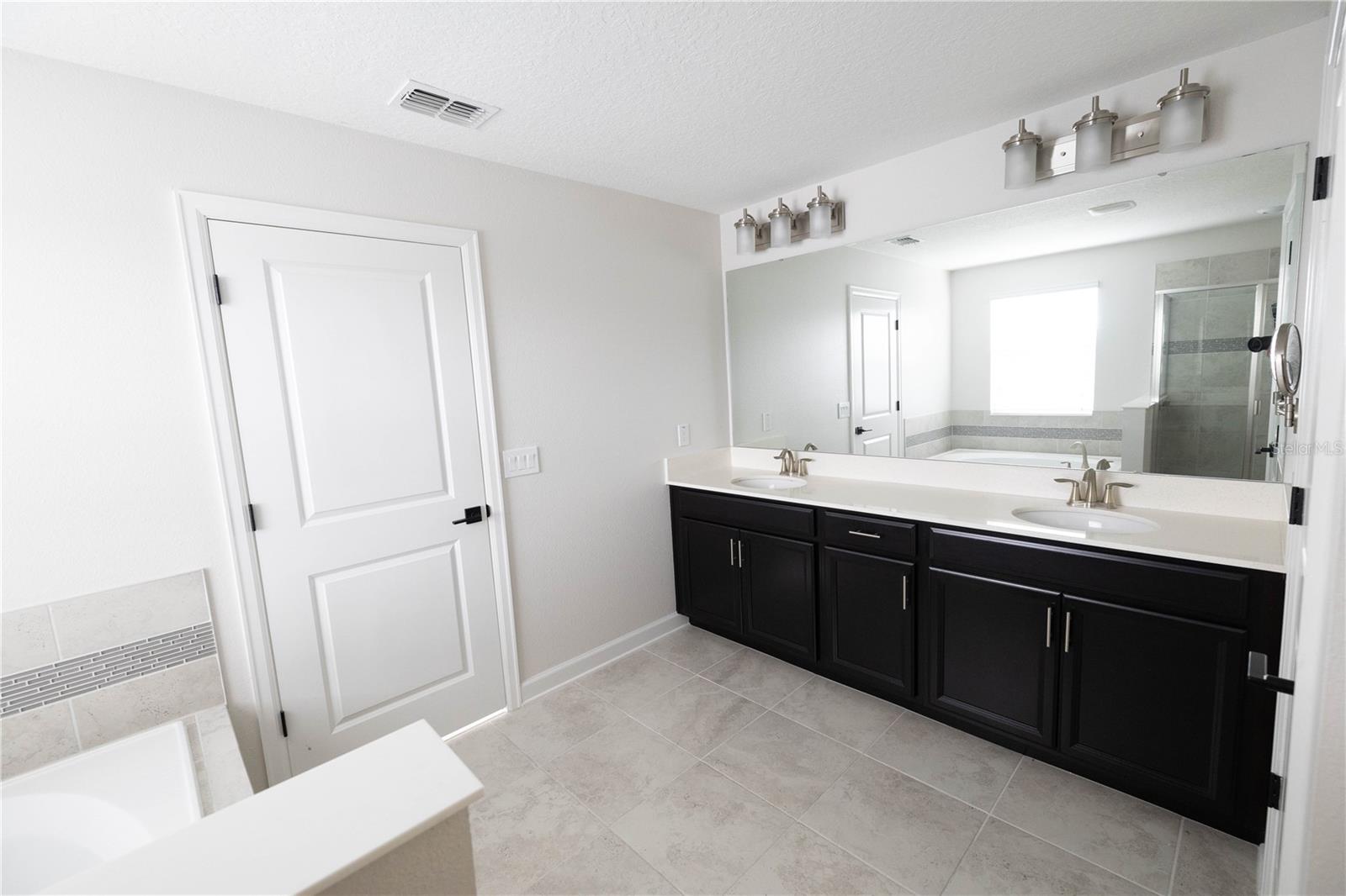 10330 LOVEGRASS LN, ORLANDO, FL, 32832