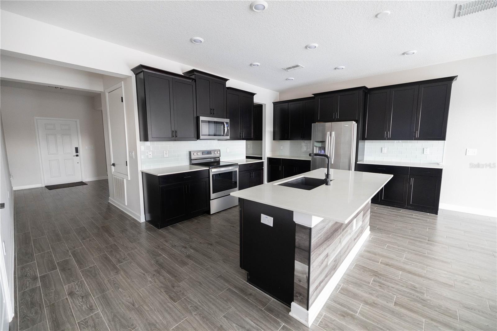 10330 LOVEGRASS LN, ORLANDO, FL, 32832