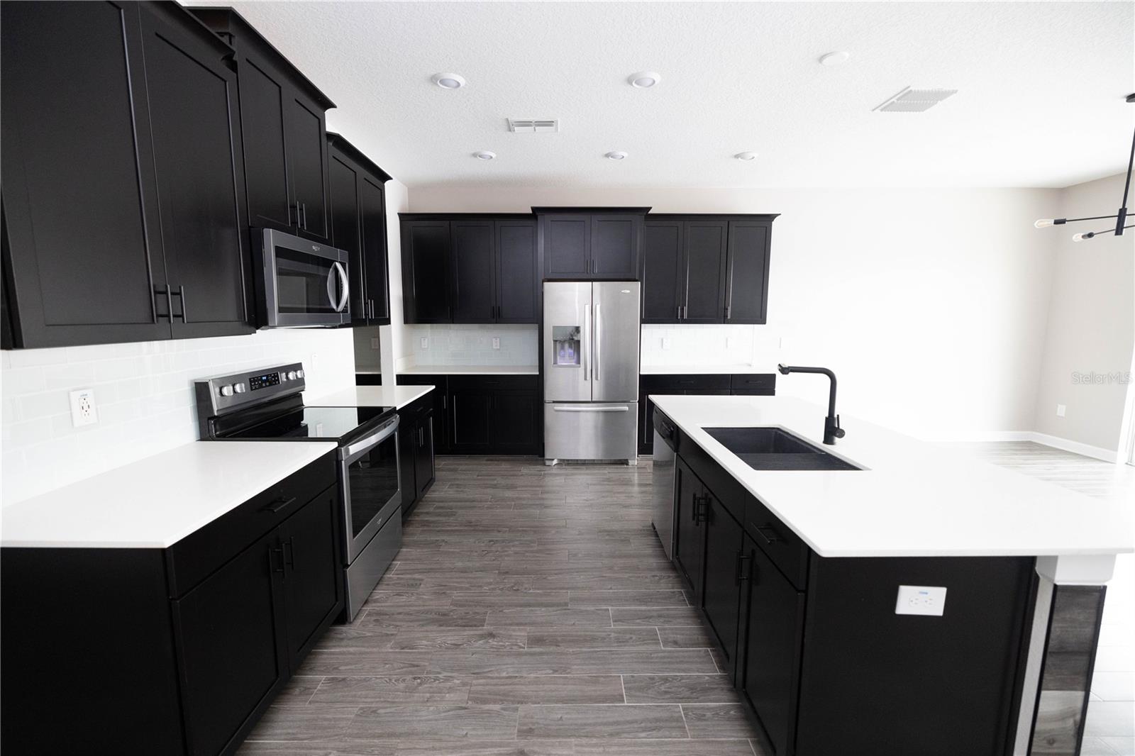 10330 LOVEGRASS LN, ORLANDO, FL, 32832