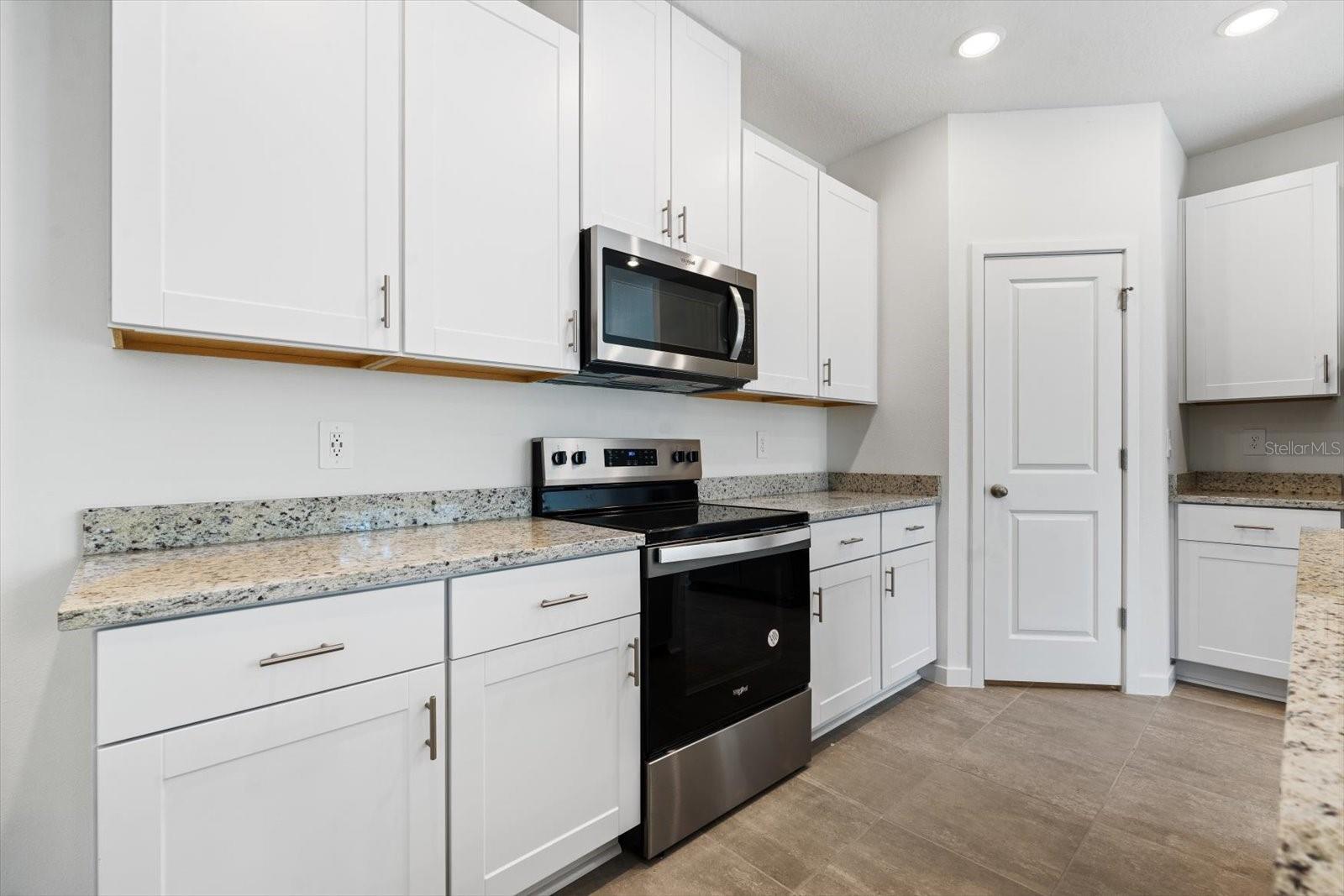 31 WANDERING CREEK WAY, PALM COAST, FL, 32164