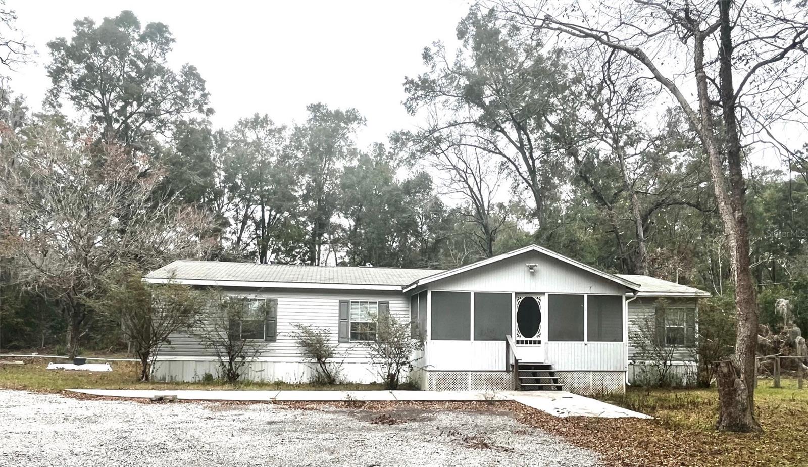 365 SE ROBIN HOOD PL, HIGH SPRINGS, FL, 32643